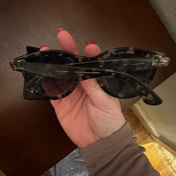 Ray-Ban Women's Tortoise Shell Sunglasses - Picture 3 of 3